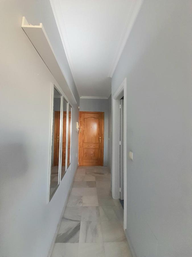 Nice Apartment Near The Beach ฟูเอนฮิโรลา ภายนอก รูปภาพ